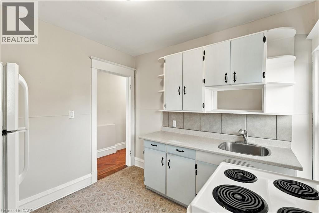 100 Balsam Avenue S, Hamilton, Ontario  L8M 3B3 - Photo 26 - 40867844