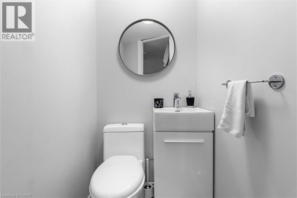 143 Walter Avenue S, Hamilton, Ontario  L8K 3K8 - Photo 17 - 40869502