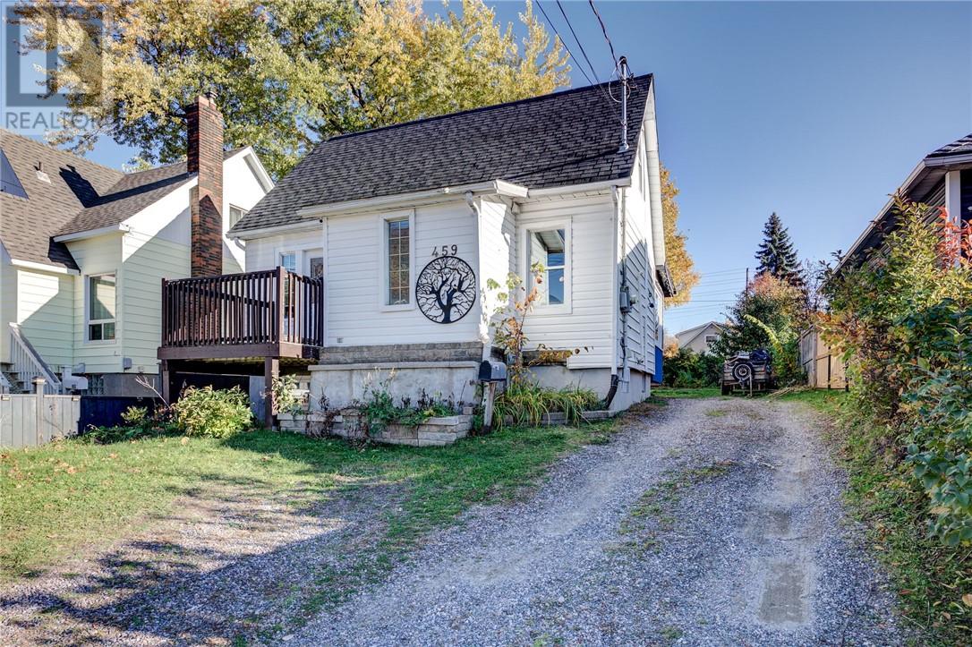 459 Wembley Drive, Sudbury, Ontario  P3E 1P3 - Photo 2 - 2130966