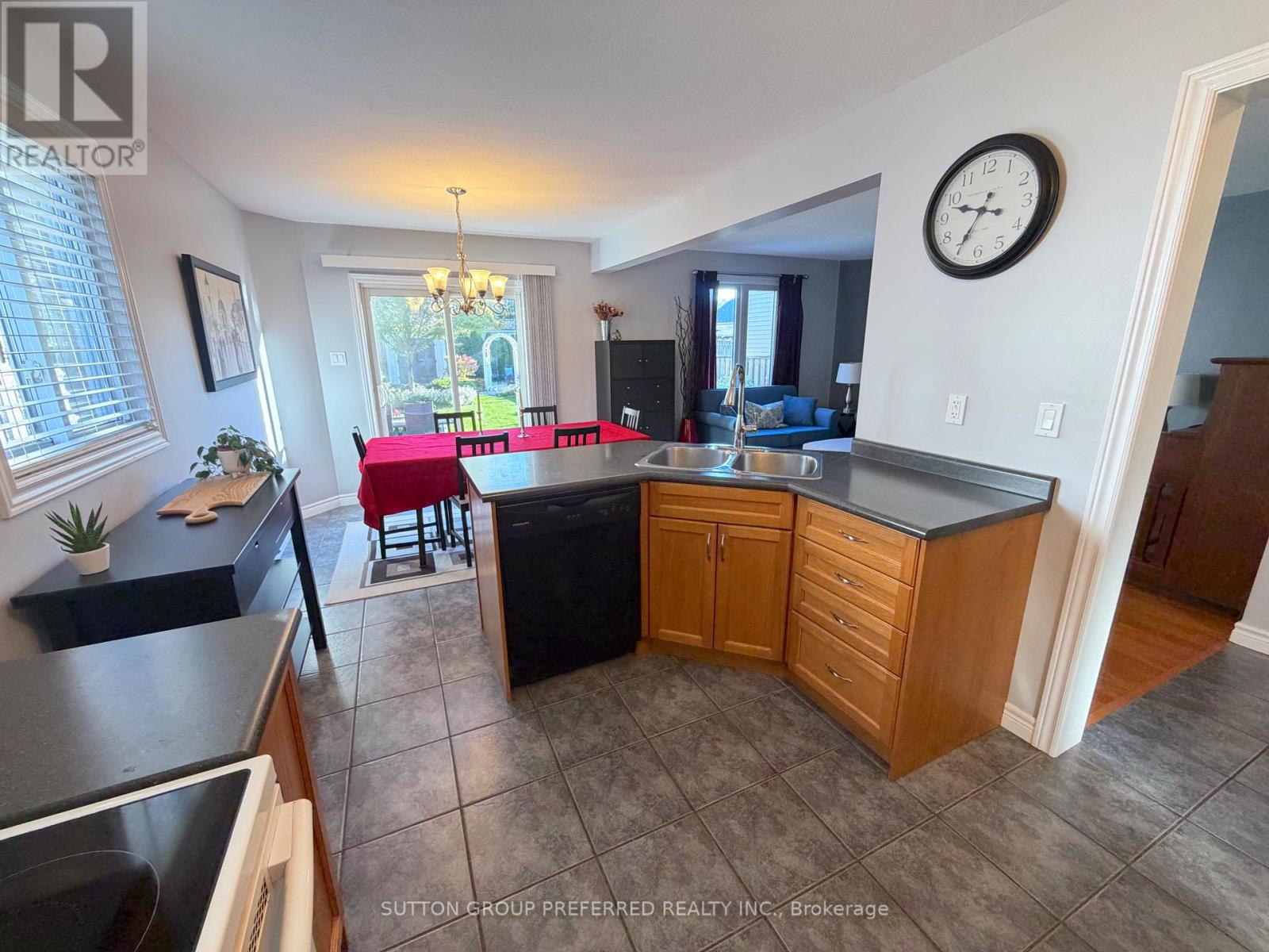 1882 Father Dalton Avenue, London North, Ontario  N5X 4P1 - Photo 14 - X14100864