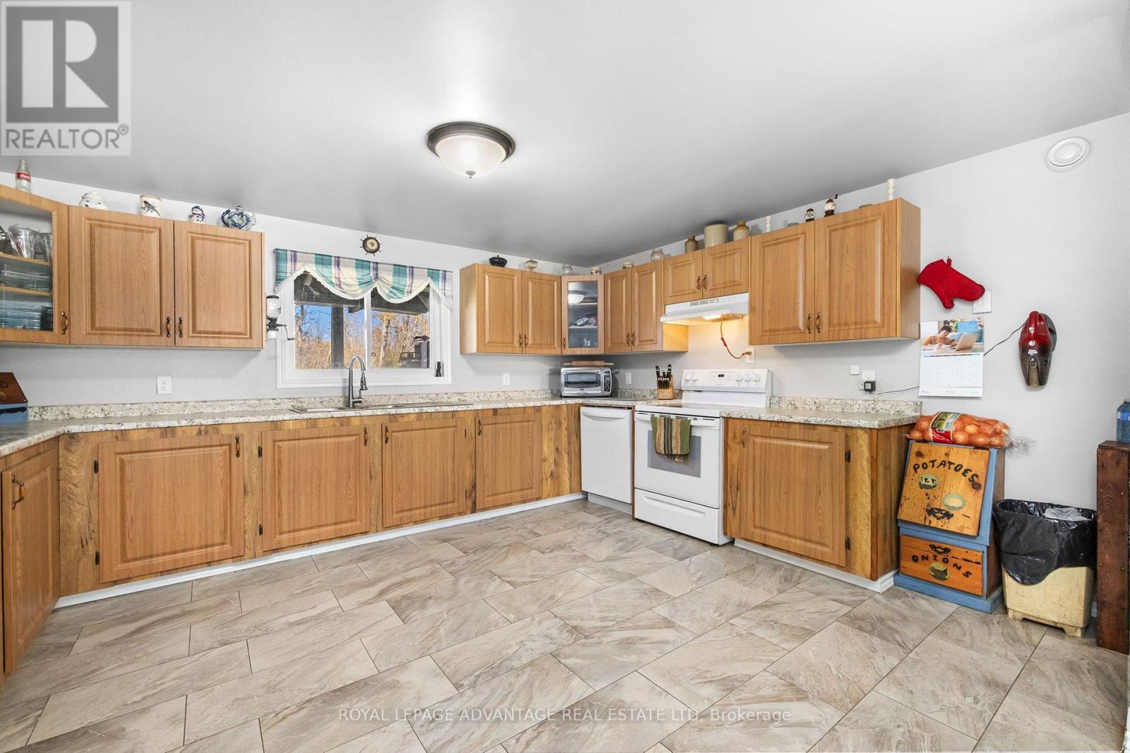 3678 Highway 43 W Road, Smiths Falls, Ontario  K7A 4S4 - Photo 8 - X14100876
