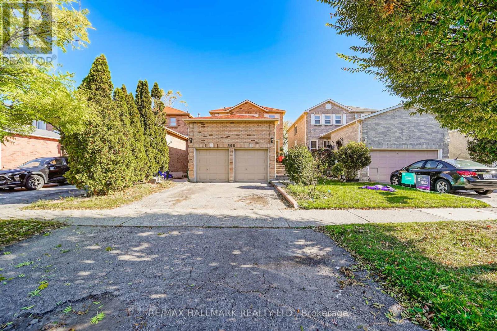 Lower - 898 Rambleberry Avenue, Pickering, Ontario  L1V 5X9 - Photo 5 - E13821782