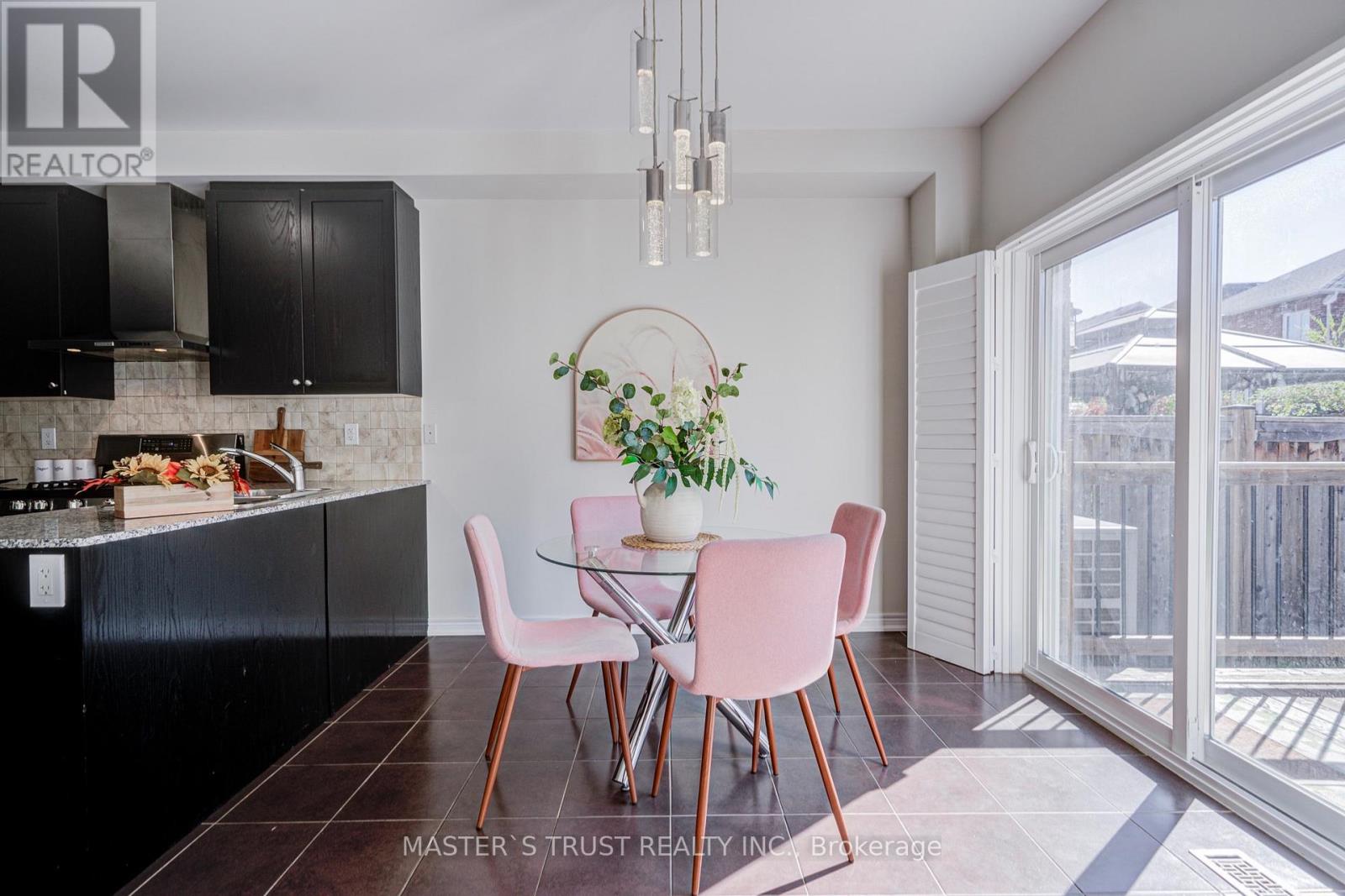 47 Pelister Drive, Markham, Ontario  L6E 0M7 - Photo 8 - N14031962