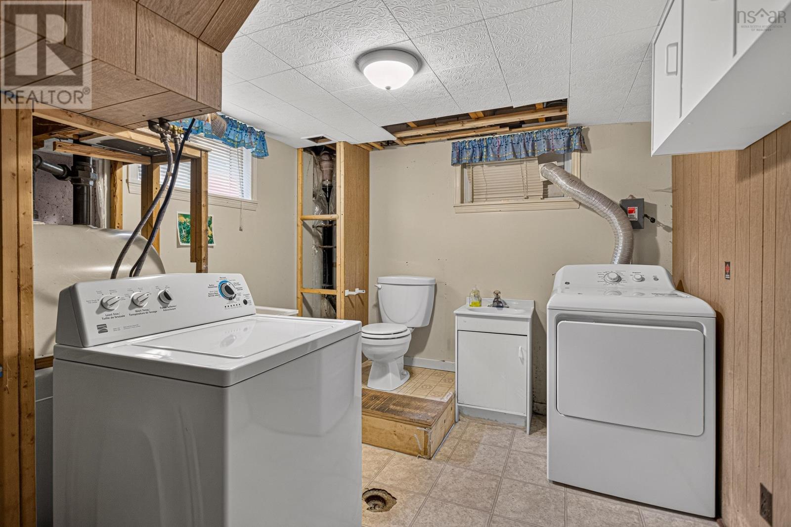 37 Lawson Avenue, Dartmouth, Nova Scotia  B2W 2Z2 - Photo 34 - 202626198