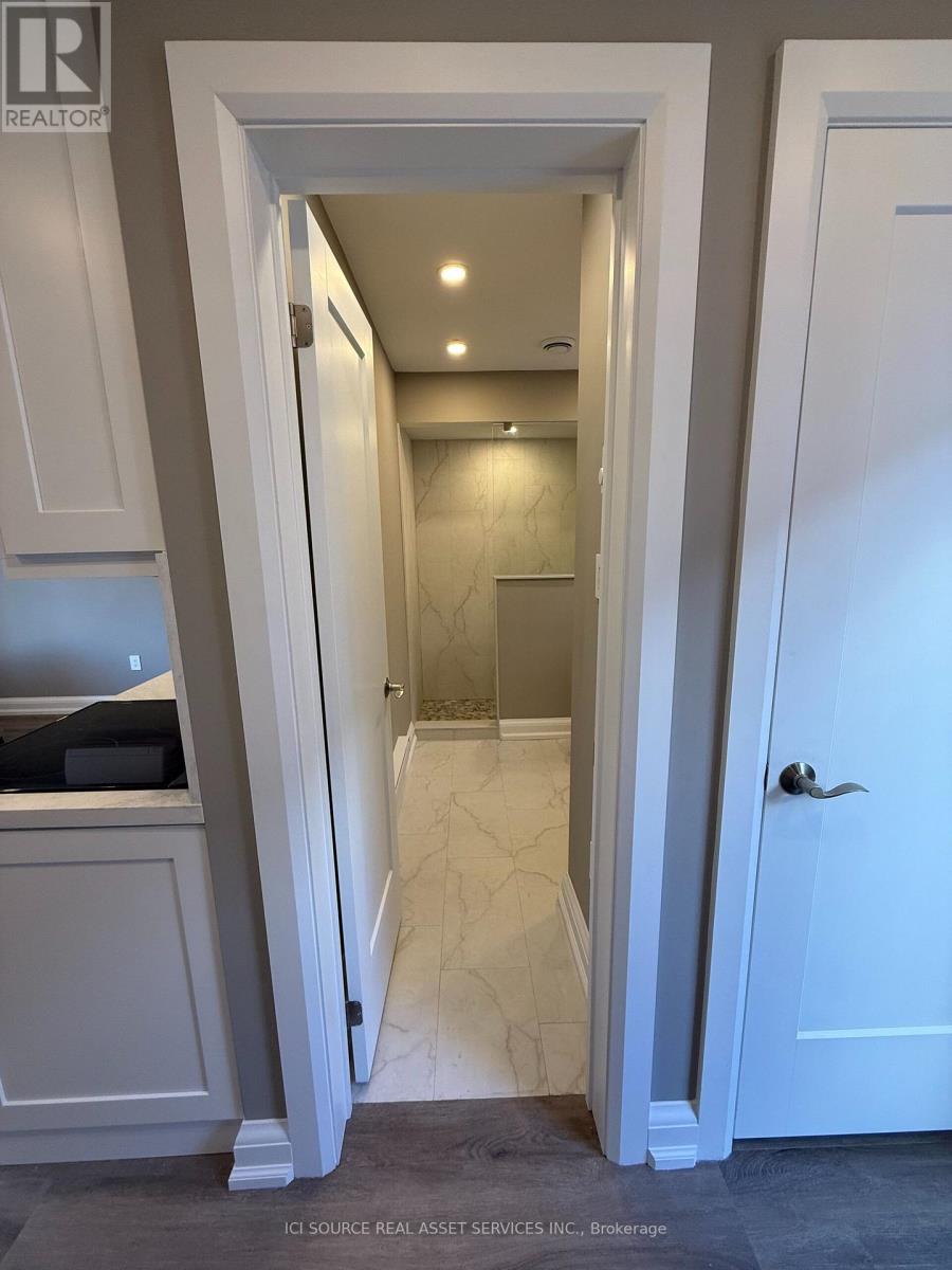 Coach House Apt - 247 Roxton Road, Oakville, Ontario  M6G 3R1 - Photo 14 - W14100890