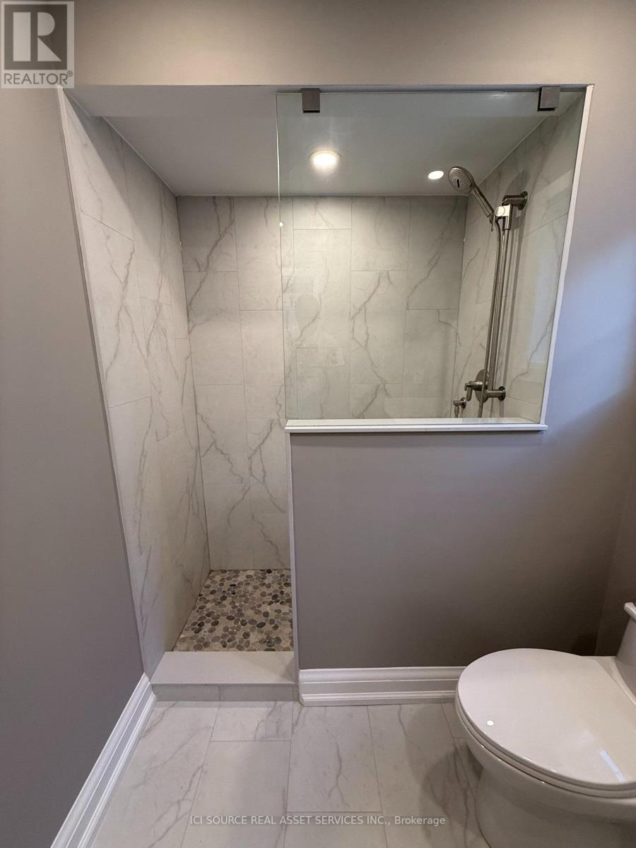 Coach House Apt - 247 Roxton Road, Oakville, Ontario  M6G 3R1 - Photo 15 - W14100890