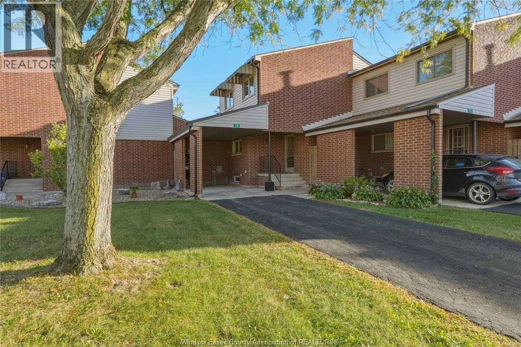 MLS# 26025809: 201 CONCESSION 3 Unit# 14, Harrow, Canada