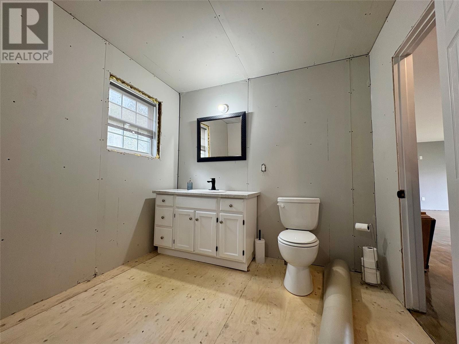 32 Main Street, Lark Harbour — photo 15