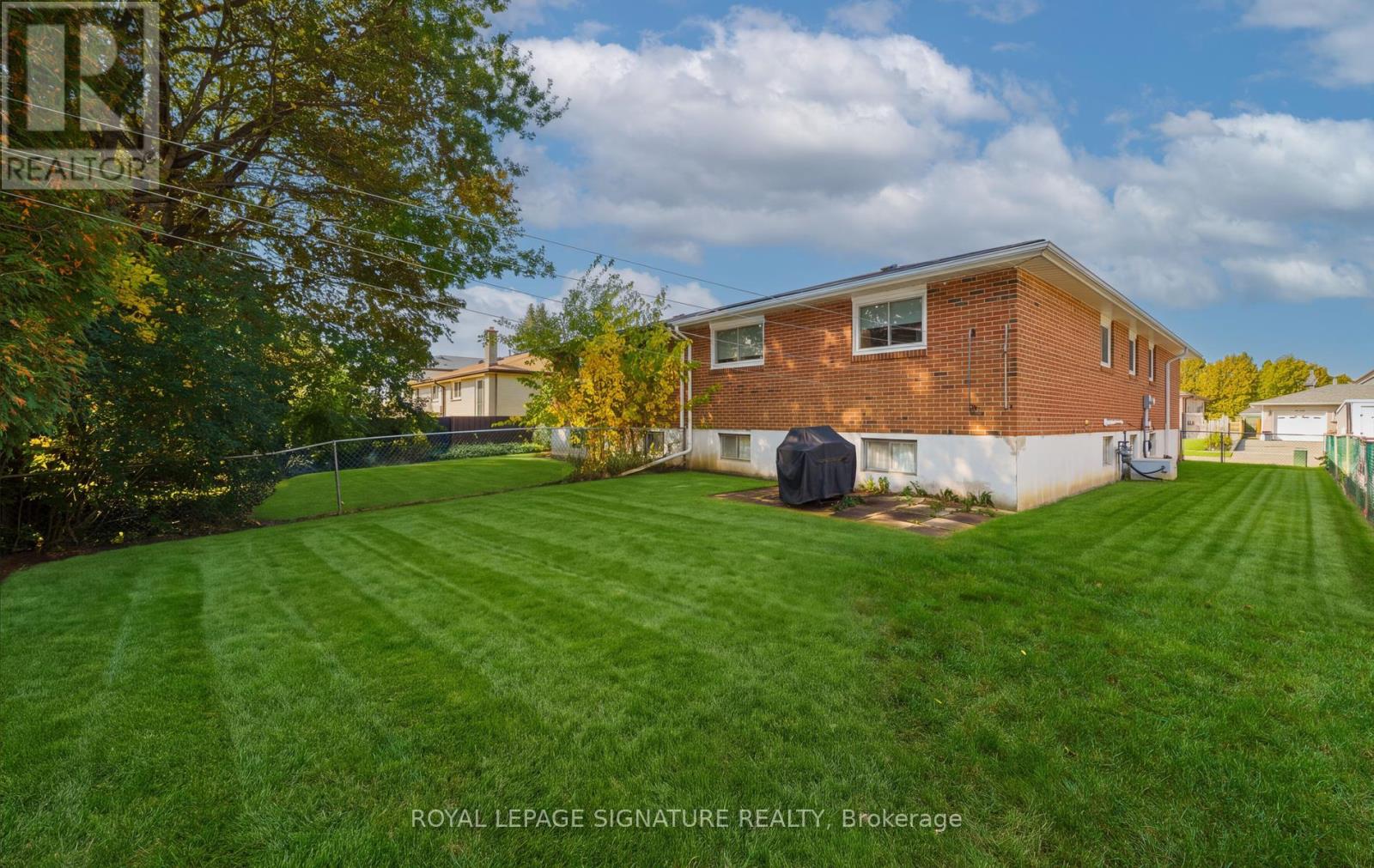 57 Darnborough Way, Toronto, Ontario  M1W 2G2 - Photo 25 - E14100932
