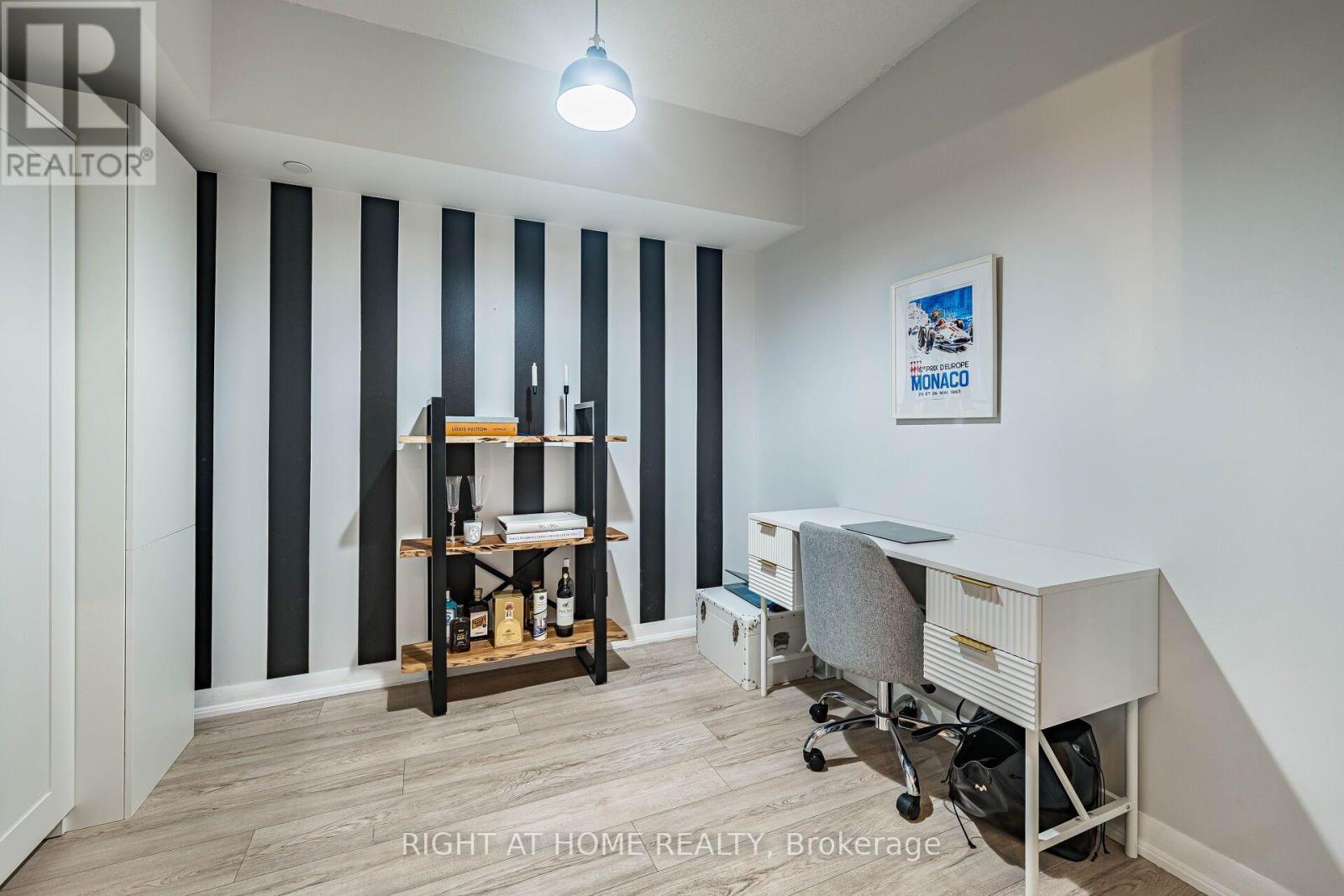 1211 - 205 Sherway Gardens Road, Toronto (Islington-City Centre West), Ontario  M9C 0A5 - Photo 9 - W14100934