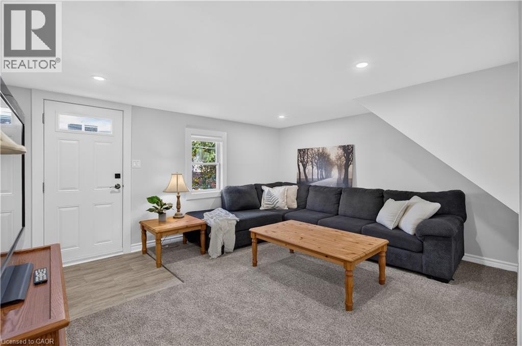 60 Division Street, St. Catharines, Ontario  L2R 3G6 - Photo 10 - 40872780