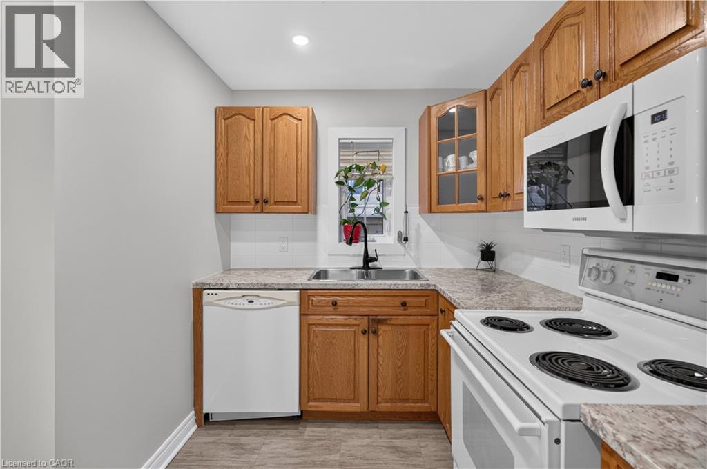 60 Division Street, St. Catharines, Ontario  L2R 3G6 - Photo 20 - 40872780