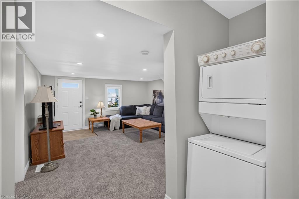 60 Division Street, St. Catharines, Ontario  L2R 3G6 - Photo 24 - 40872780