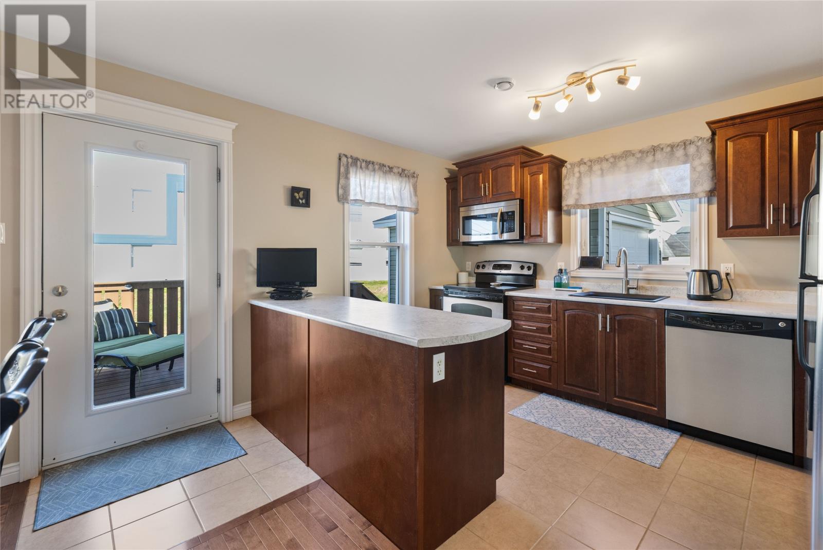 11 Spruce Grove Avenue, Goulds — photo 14