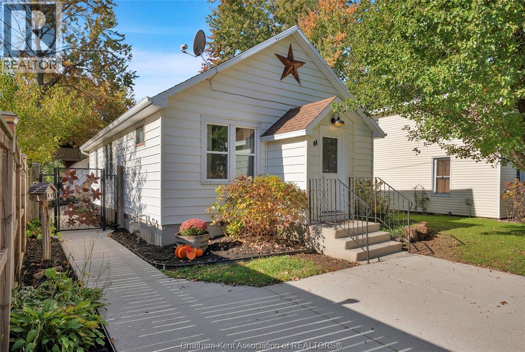 MLS# 26025658: 44 Drummond STREET, Blenheim, Canada