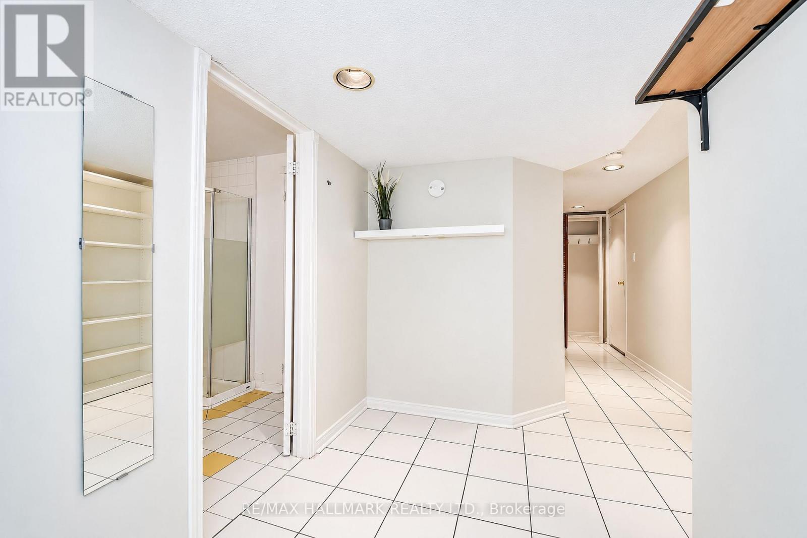 Lower - 898 Rambleberry Avenue, Pickering, Ontario  L1V 5X9 - Photo 10 - E13821782