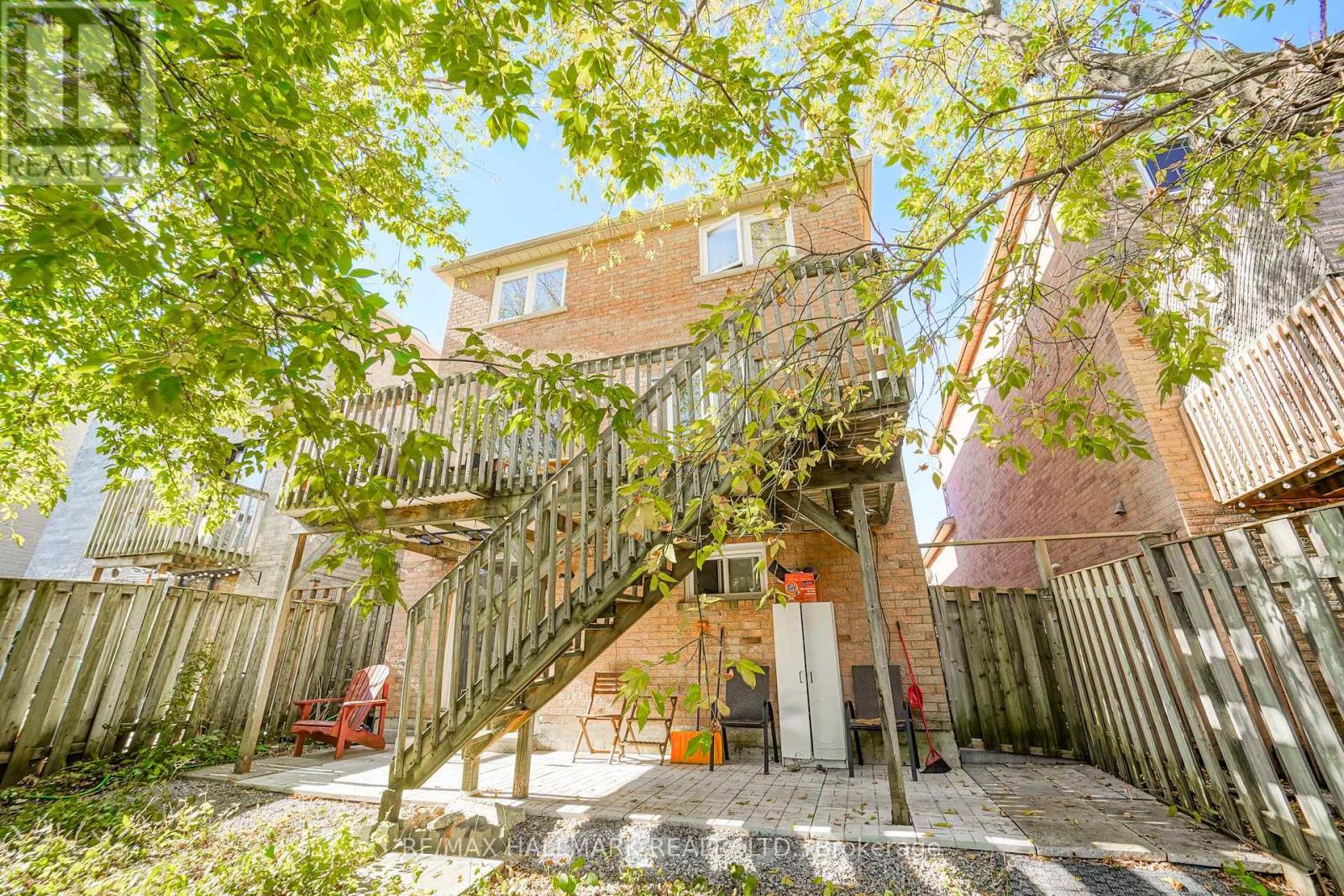 Lower - 898 Rambleberry Avenue, Pickering, Ontario  L1V 5X9 - Photo 18 - E13821782