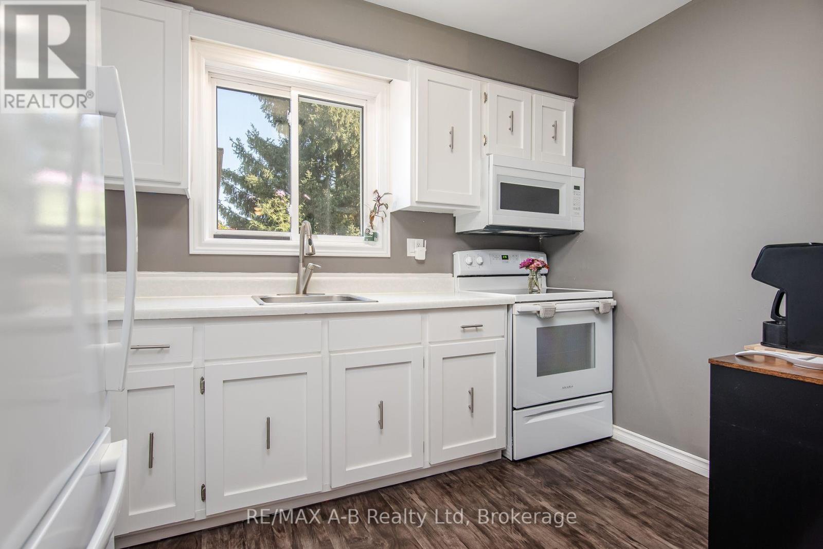 254 Louise Street, Stratford, Ontario  N5A 7G6 - Photo 32 - X14100948