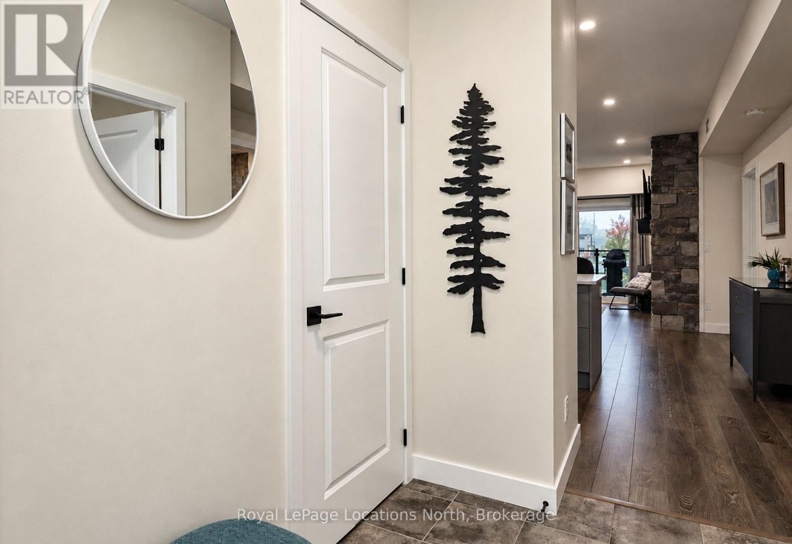 204 - 11 Beckwith Lane, Blue Mountains, Ontario  L9Y 0C7 - Photo 4 - X14100962
