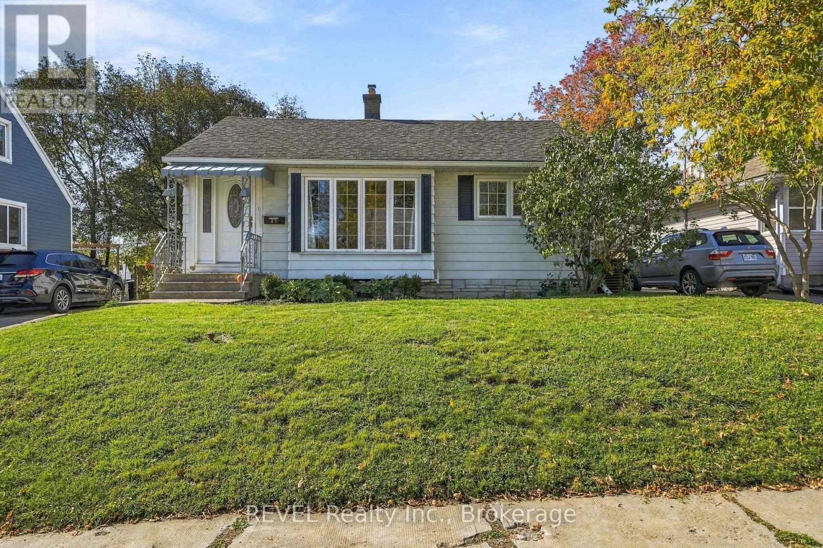 20 FIFTH STREET, belleville (belleville ward), Ontario