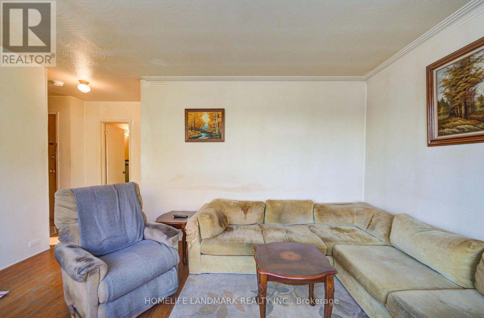 827 Cosburn Avenue, Toronto, Ontario M4C 2V9 - Photo 26 - E14100998