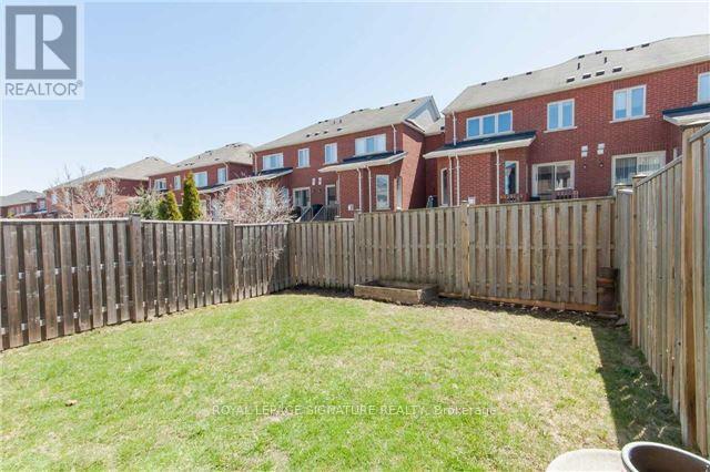 21 Pitney Avenue, Richmond Hill, Ontario  L4E 4Y6 - Photo 10 - N14101070