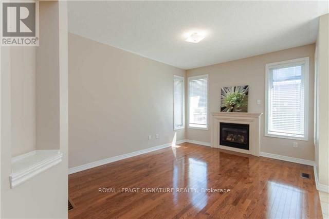 21 Pitney Avenue, Richmond Hill, Ontario  L4E 4Y6 - Photo 4 - N14101070