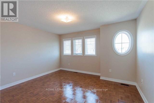 21 Pitney Avenue, Richmond Hill, Ontario  L4E 4Y6 - Photo 6 - N14101070