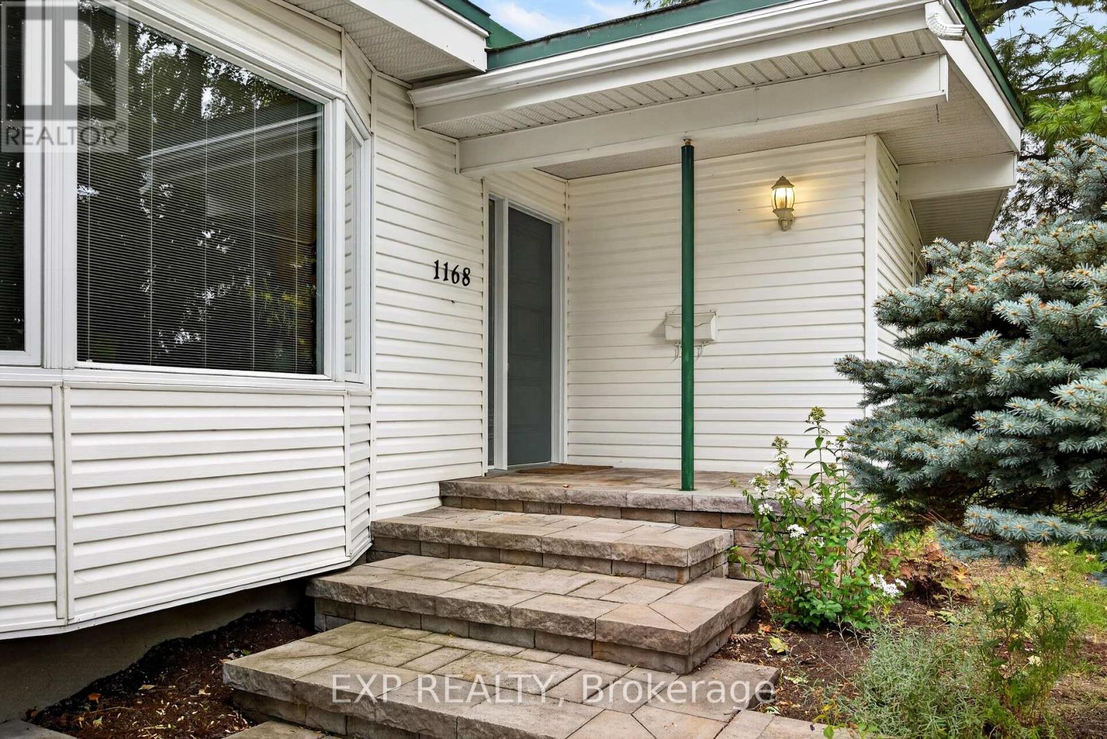 1168 Cameo Drive, Ottawa, Ontario  K2C 1Y7 - Photo 2 - X14101032