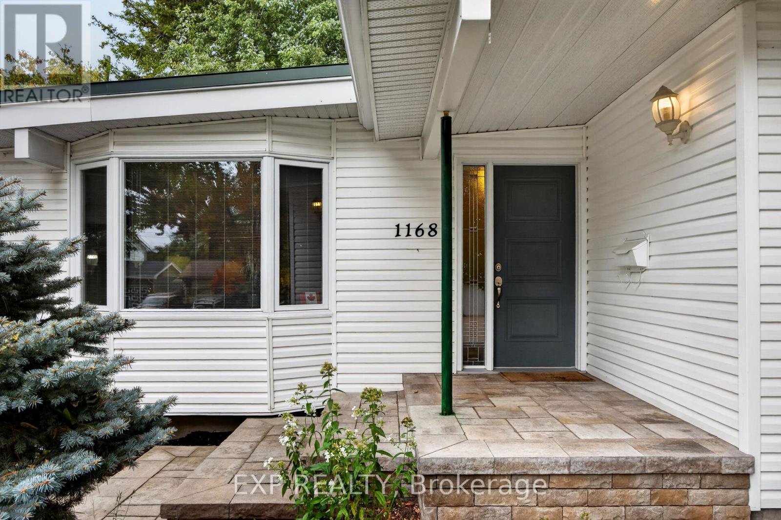 1168 Cameo Drive, Ottawa, Ontario  K2C 1Y7 - Photo 3 - X14101032