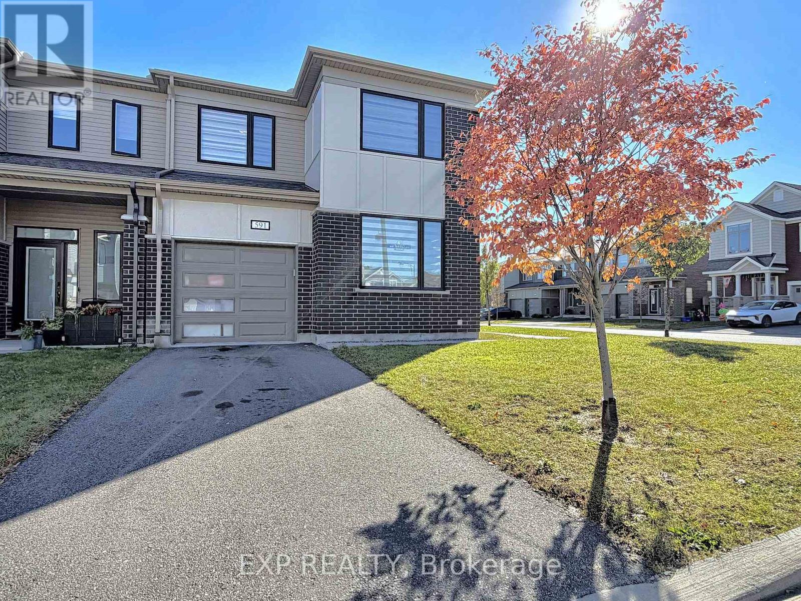 591 Catleaf Row, Ottawa, Ontario  K4A 5J4 - Photo 2 - X14101074