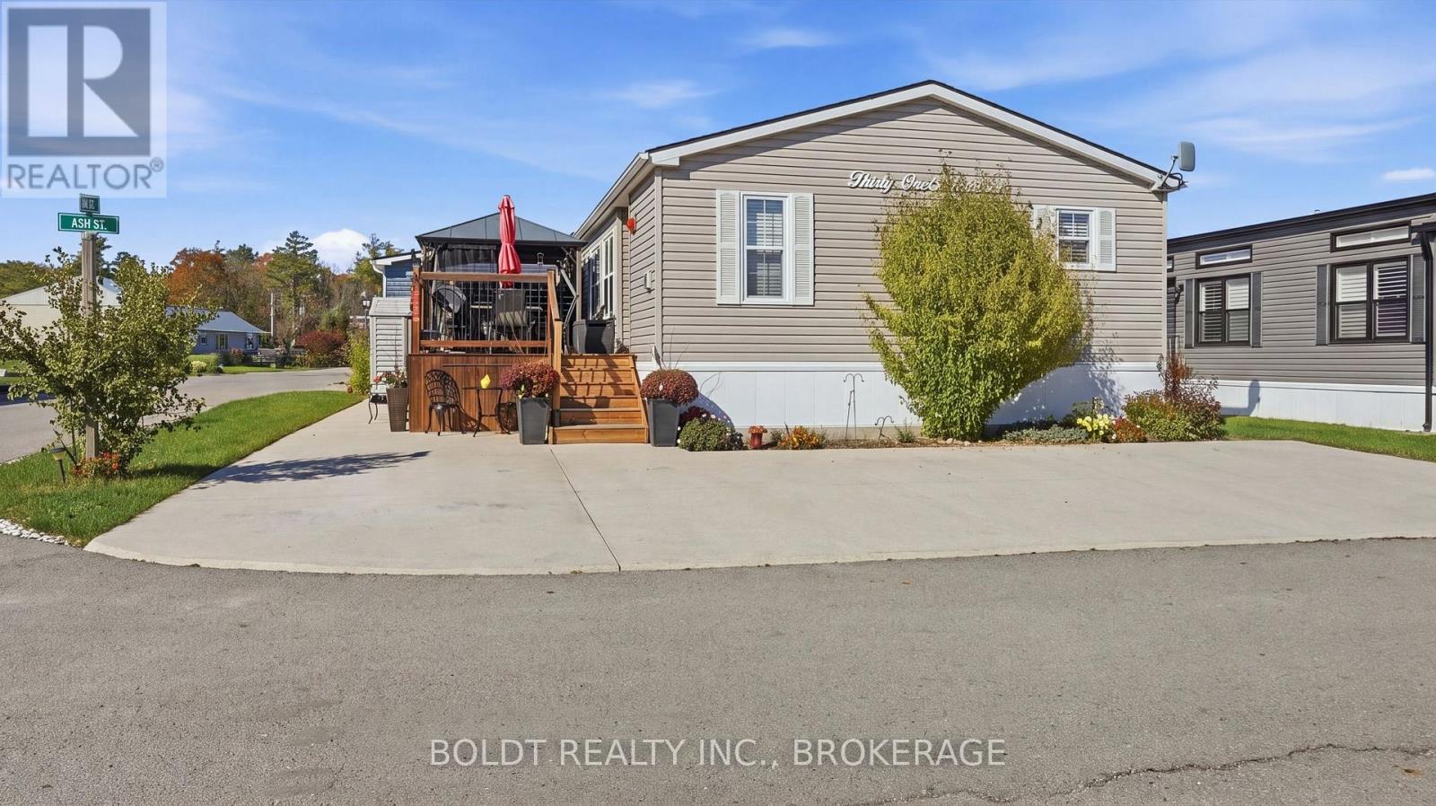 Ash 31 - 4449 Milburough Line, Burlington, Ontario  L7P 0C5 - Photo 2 - W14100956