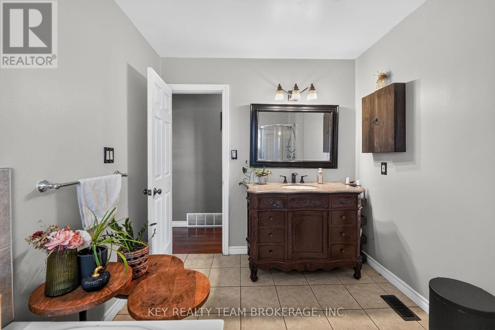 3216 Hall Road, Hamilton, Ontario  L0R 1C0 - Photo 26 - X14100952