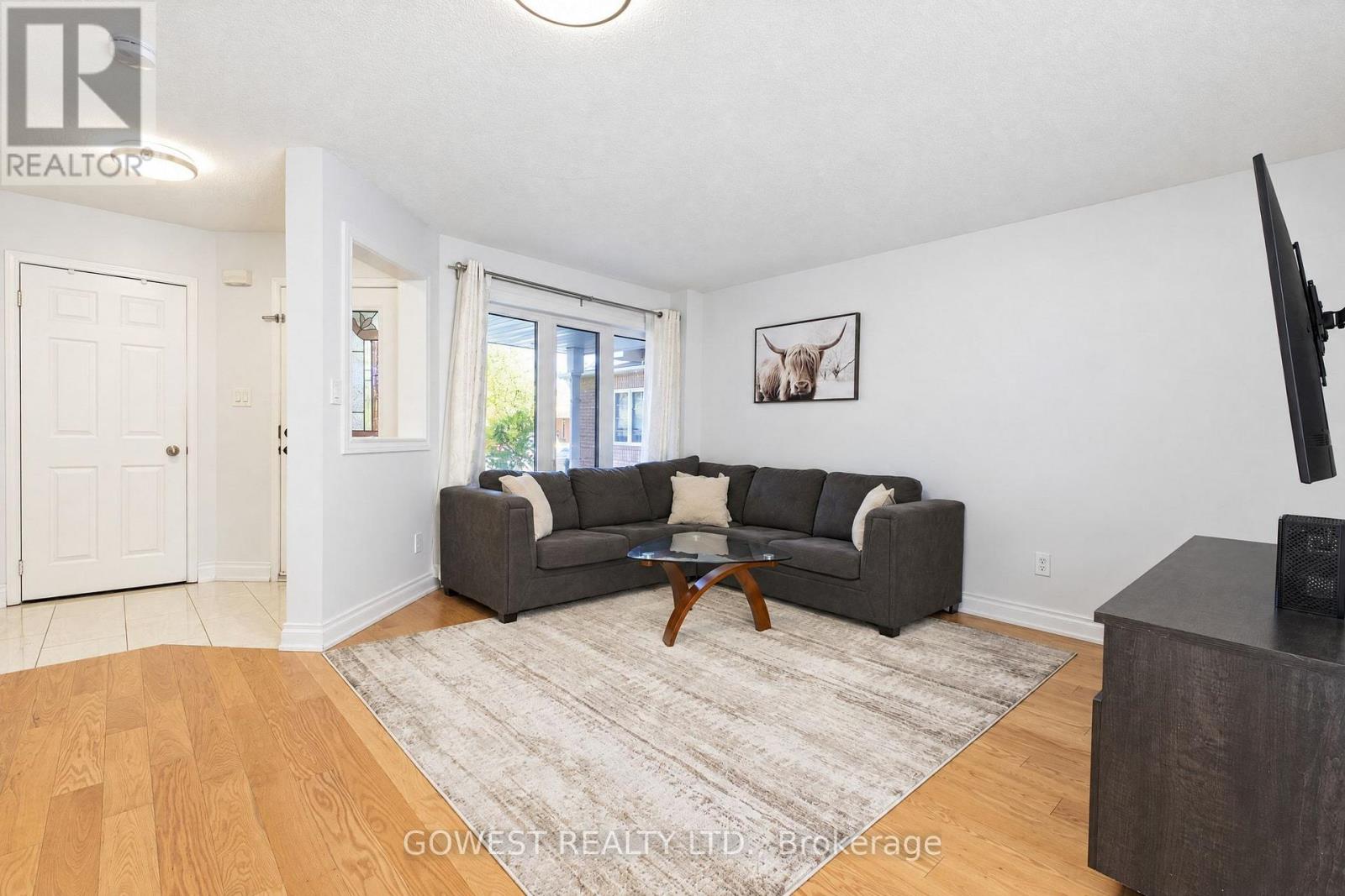 6570 Alderwood Trail, Mississauga, Ontario  L5N 6W3 - Photo 10 - W14101038
