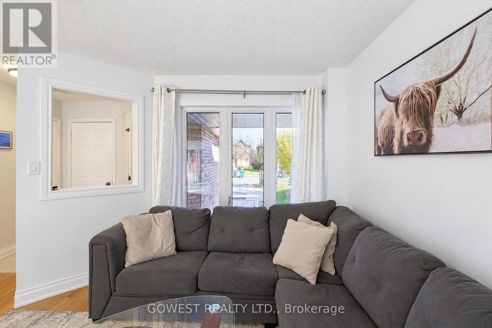6570 Alderwood Trail, Mississauga, Ontario  L5N 6W3 - Photo 11 - W14101038