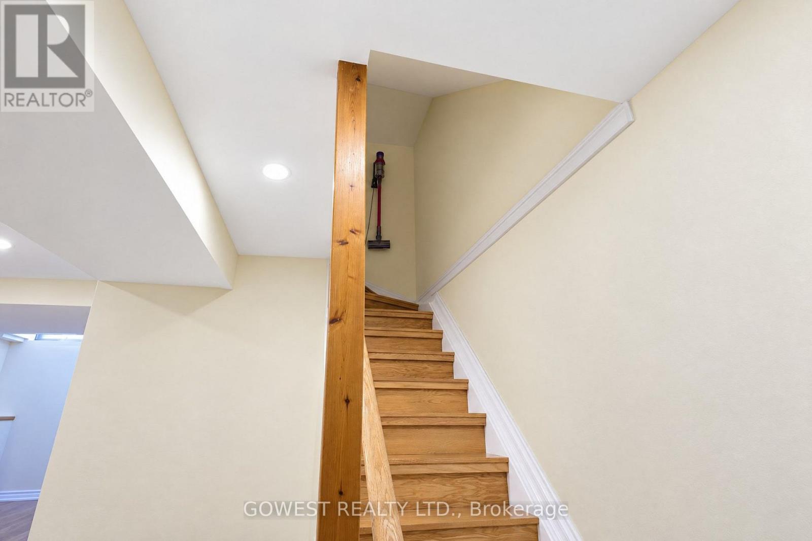 6570 Alderwood Trail, Mississauga, Ontario  L5N 6W3 - Photo 32 - W14101038