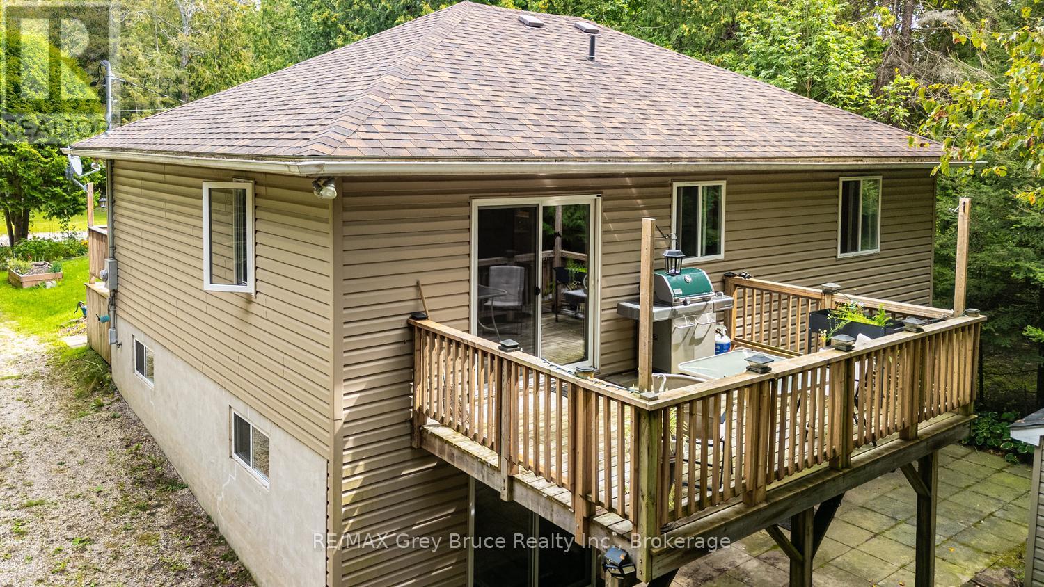 27 Woodstock Avenue, Northern Bruce Peninsula, Ontario  N0H 2M0 - Photo 16 - X13771136