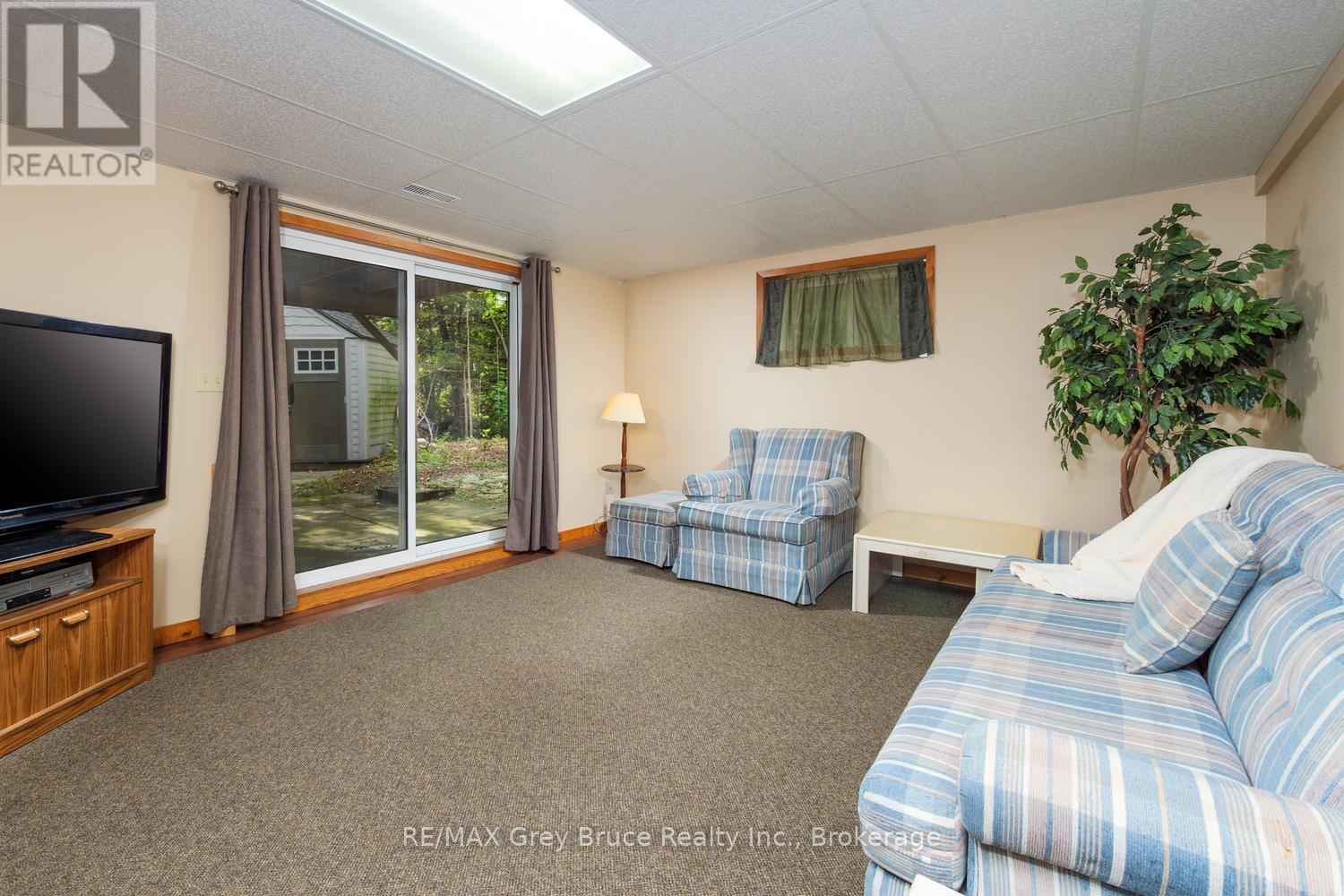 27 Woodstock Avenue, Northern Bruce Peninsula, Ontario  N0H 2M0 - Photo 29 - X13771136