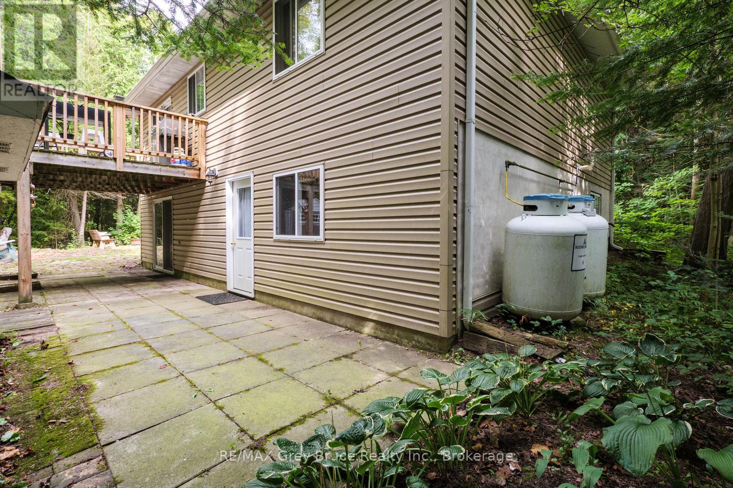 27 Woodstock Avenue, Northern Bruce Peninsula, Ontario  N0H 2M0 - Photo 44 - X13771136