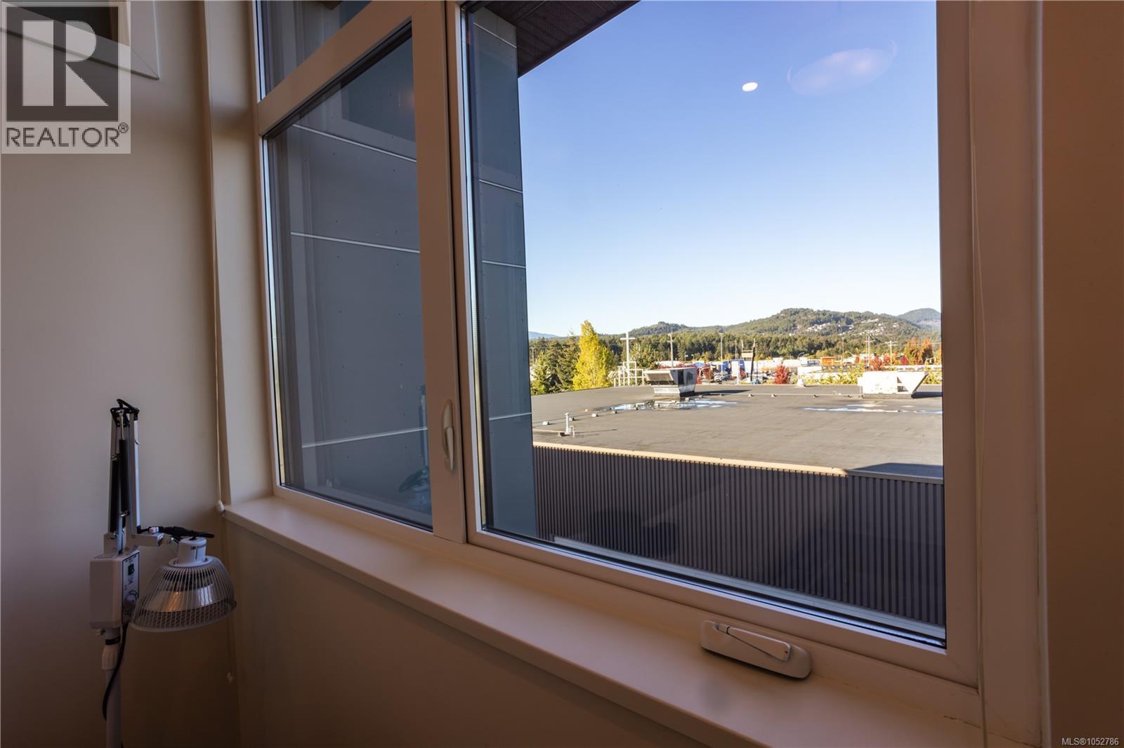 301 6545 Portsmouth Rd, Nanaimo, British Columbia  V9V 1A3 - Photo 4 - 1052786