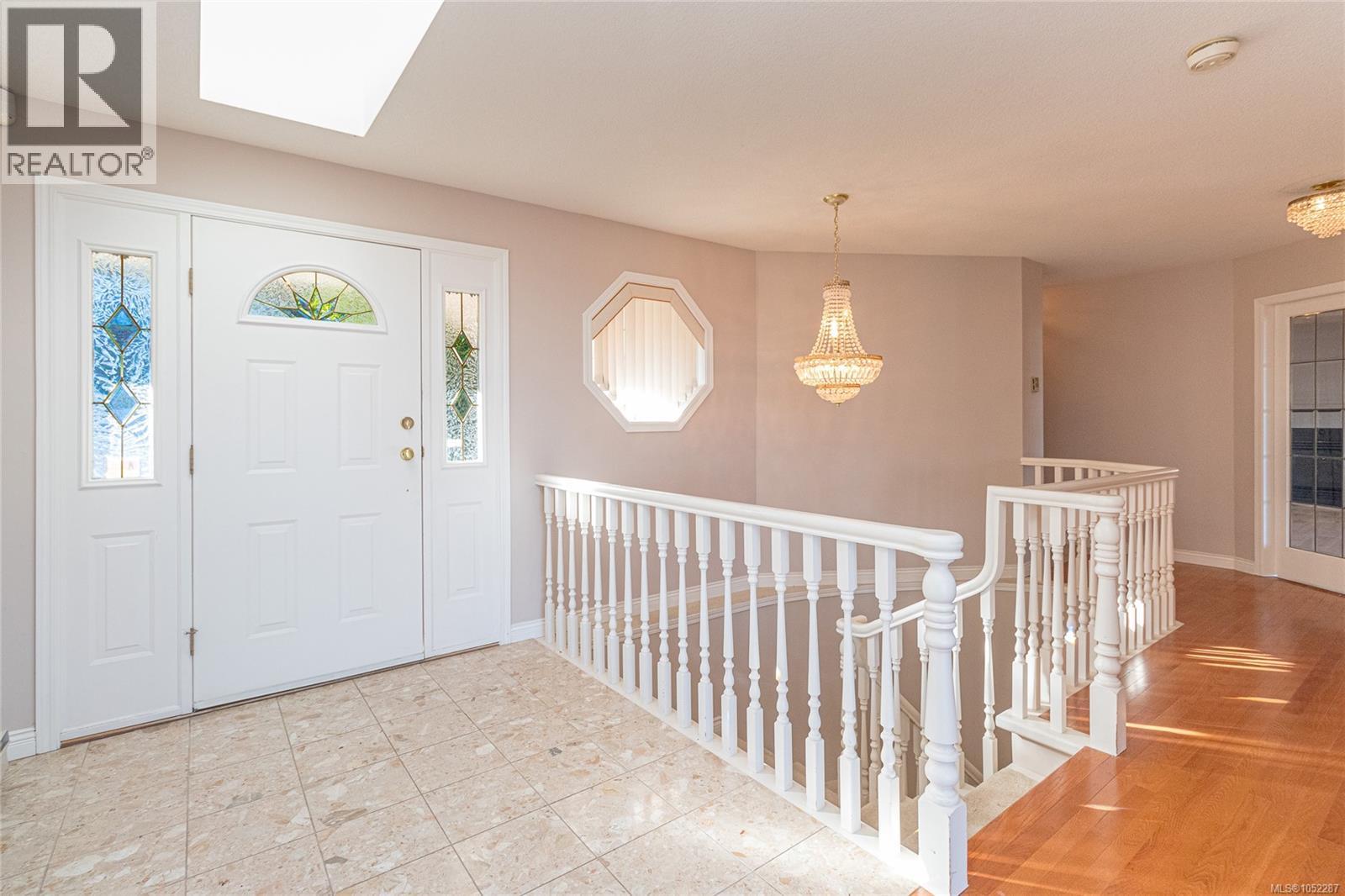 974 Seapearl Pl, Saanich, British Columbia  V8Y 2X2 - Photo 4 - 1052287