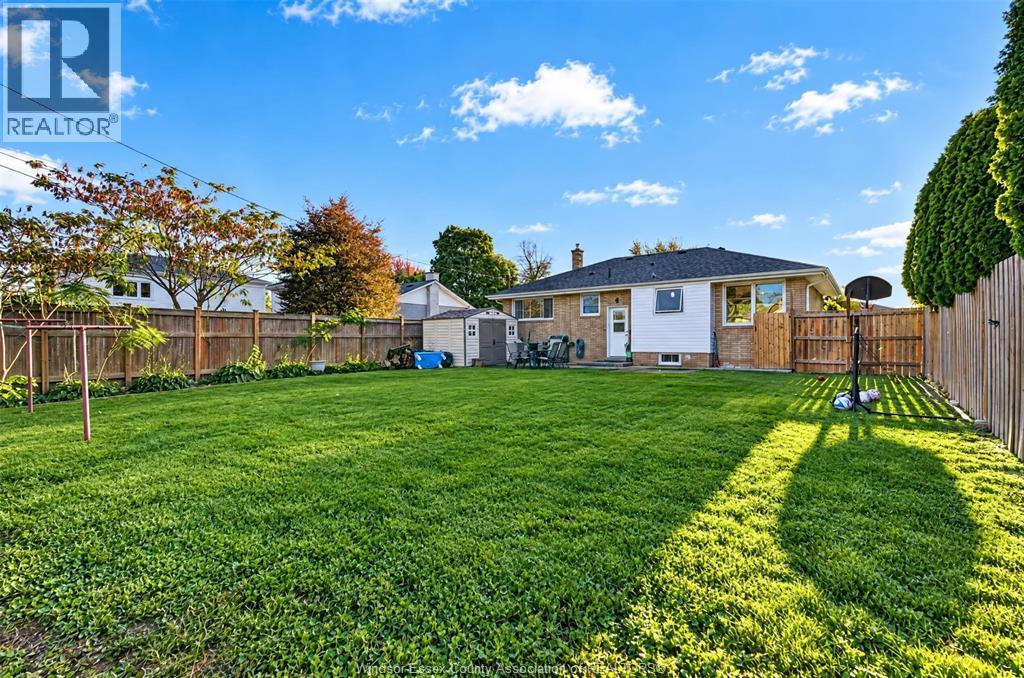 2346 Leonard, Windsor, Ontario  N8W 4L7 - Photo 40 - 26025832