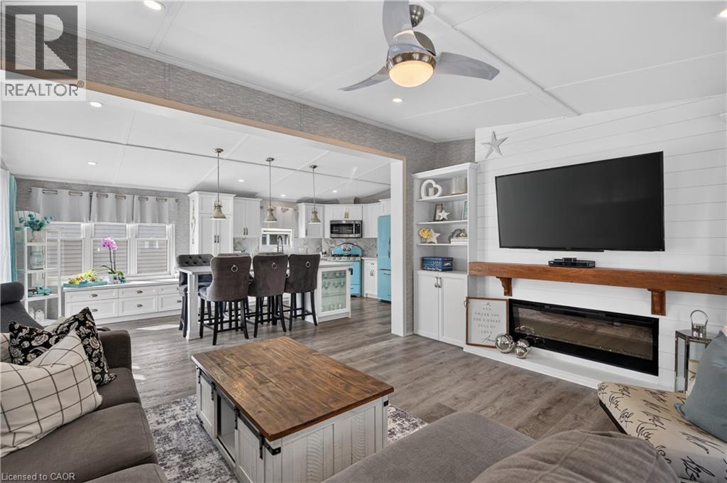 4449 Milburough  Line Unit# 5 Oak Street, Burlington, Ontario  L7P 0C5 - Photo 17 - 40869280