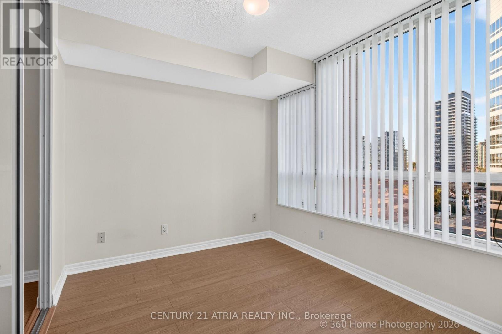 1115 - 18 Parkview Avenue, Toronto, Ontario  M2N 7H7 - Photo 19 - C14101154