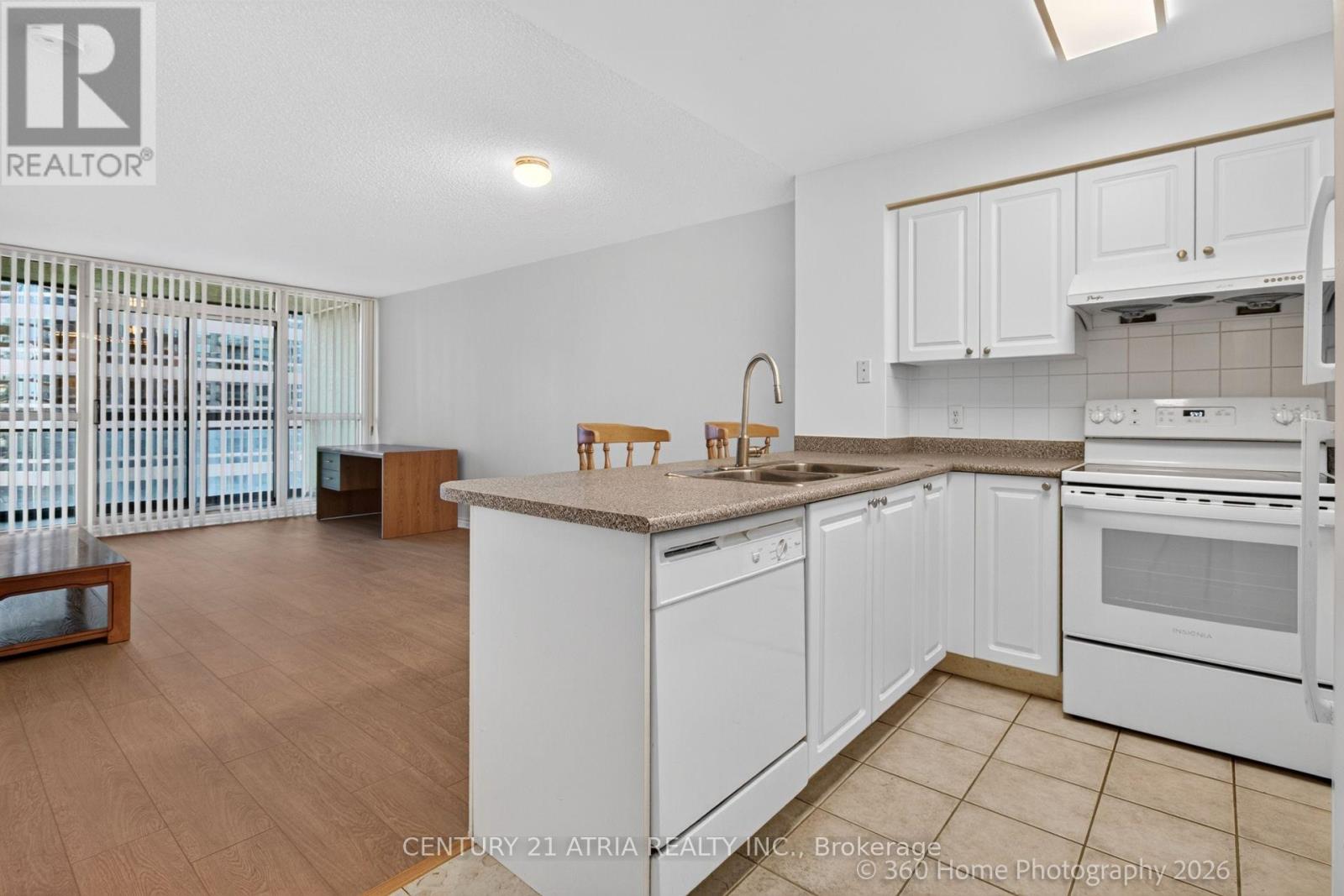 1115 - 18 Parkview Avenue, Toronto, Ontario  M2N 7H7 - Photo 4 - C14101154
