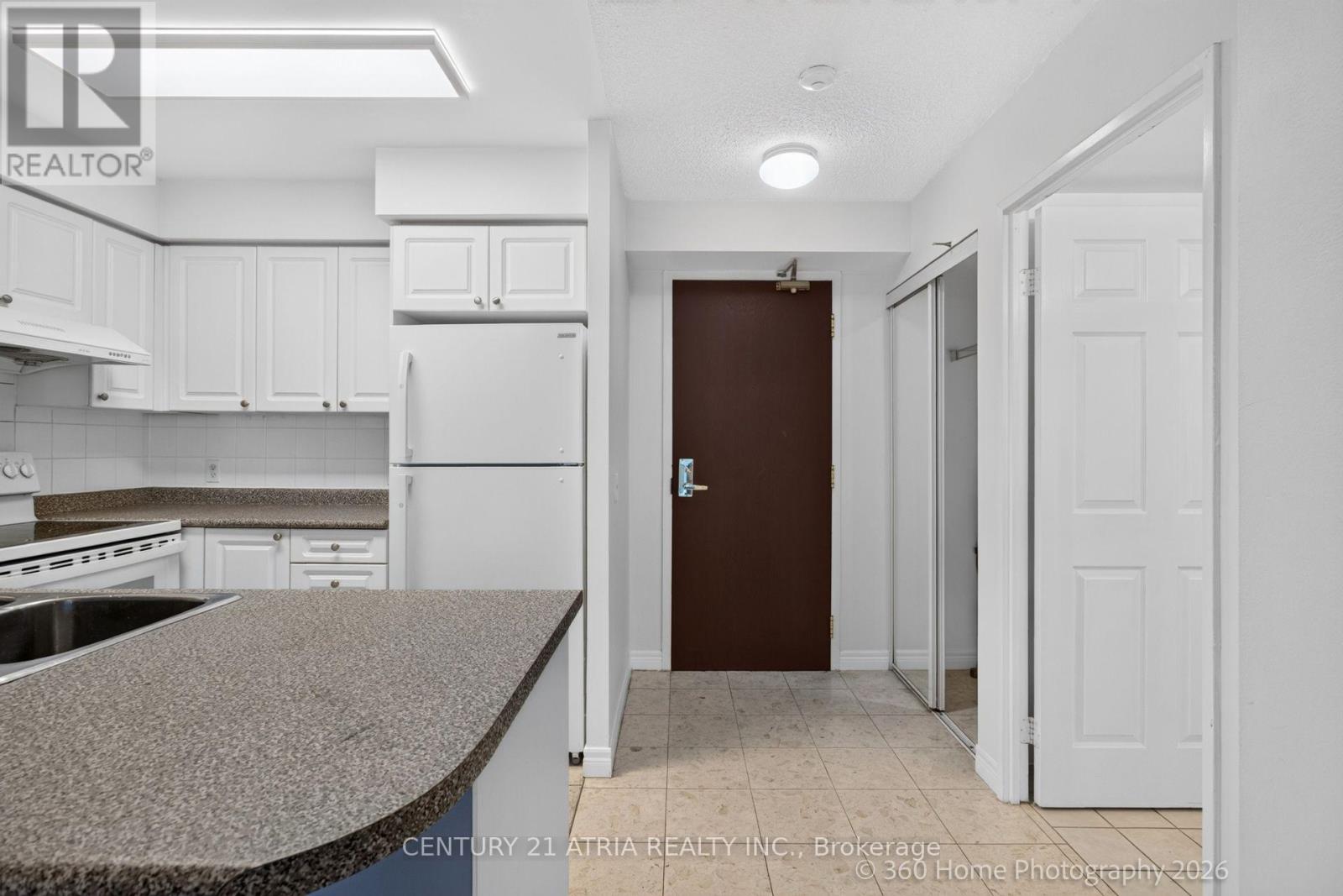 1115 - 18 Parkview Avenue, Toronto, Ontario  M2N 7H7 - Photo 8 - C14101154