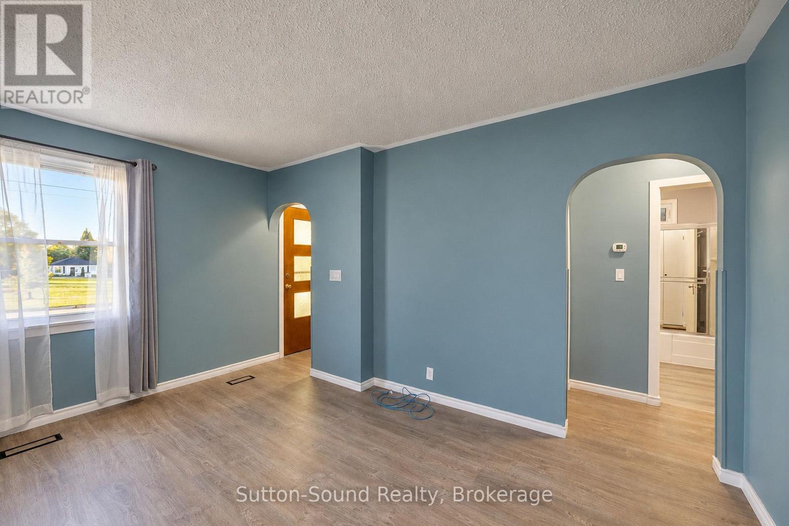 720 5th St East Street E, Owen Sound, Ontario  N4K 1E5 - Photo 10 - X14101158