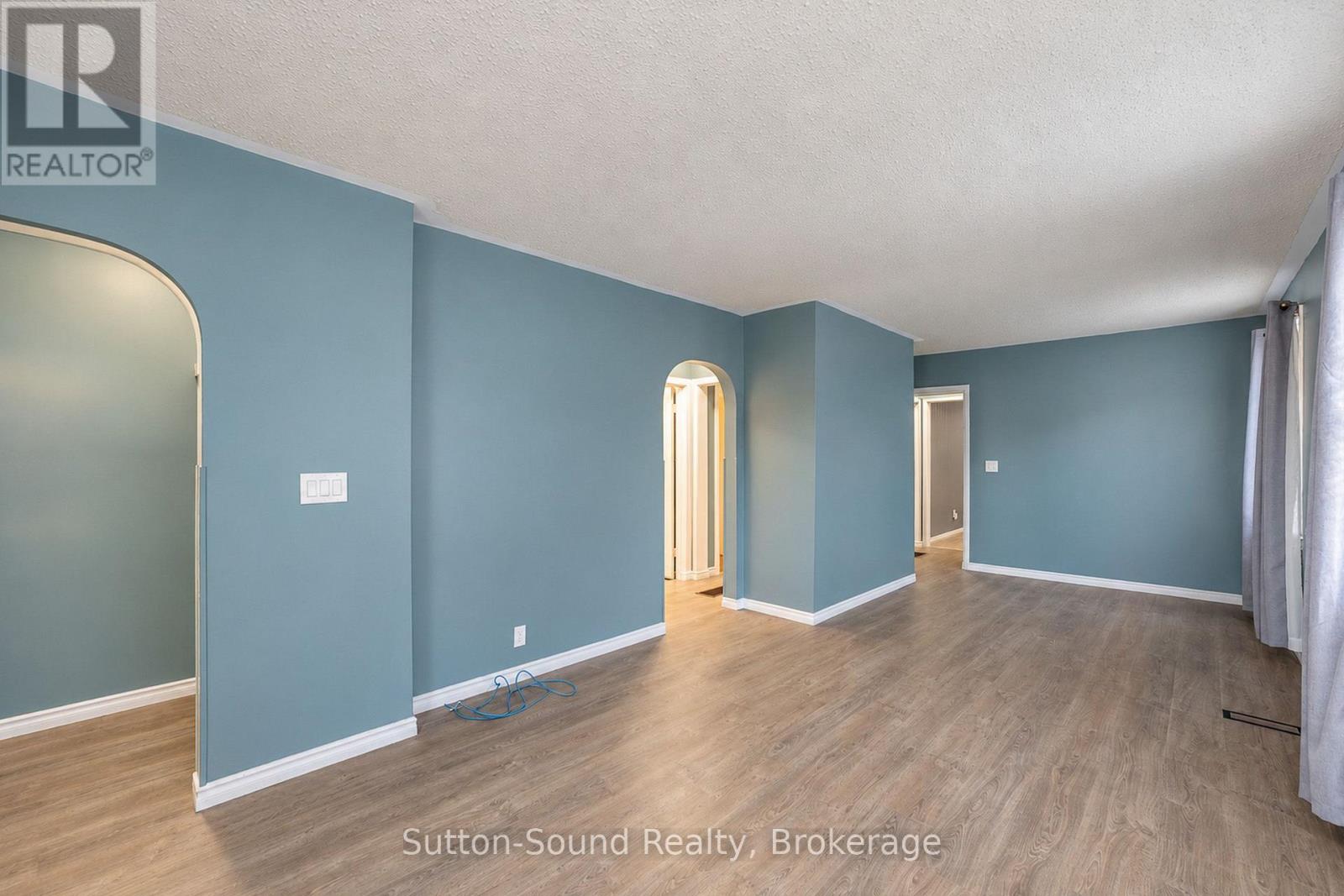 720 5th St East Street E, Owen Sound, Ontario  N4K 1E5 - Photo 11 - X14101158