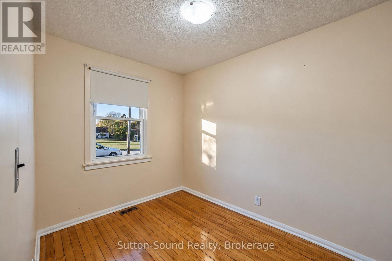 720 5th St East Street E, Owen Sound, Ontario  N4K 1E5 - Photo 18 - X14101158