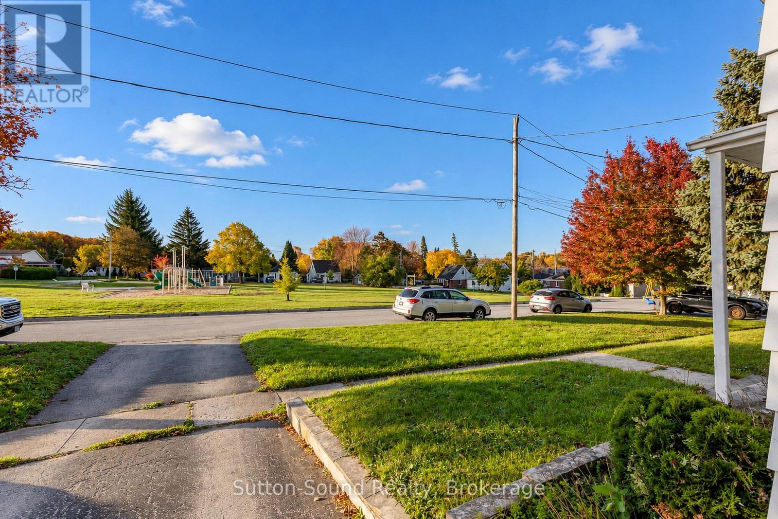 720 5th St East Street E, Owen Sound, Ontario  N4K 1E5 - Photo 2 - X14101158